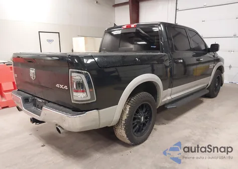 2017 Ram 1500 Laramie 4X4 5'7 Box z USA, uszkodzony, nr VIN 1C6RR7NT7HS712554